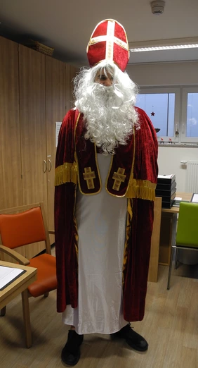 Der Nikolaus besuchte die Bewohner der avendi-Einrichtung in Bad Dürkheim