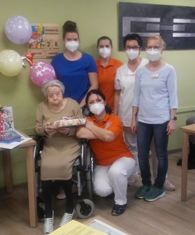 Im Bad Dürkheimer Pflegeheim feiert eine Bewohnerin ihren 101. Geburtstag