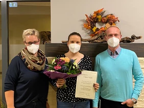 Laura Schwoch feierte ihr fünfjähriges Dienstjubiläum in der avendi-Pflegeeinrichtung AN DEN DREI MÜHLEN